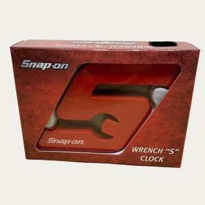 Snap-on Red Magnetized Wrench 'S' Clock with Temperature Readout NIB